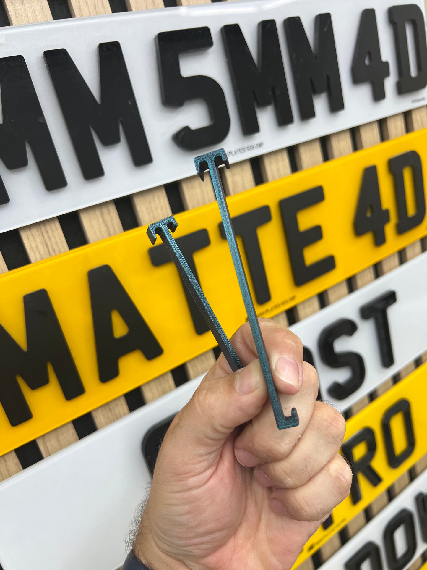 Show Plate Hangers